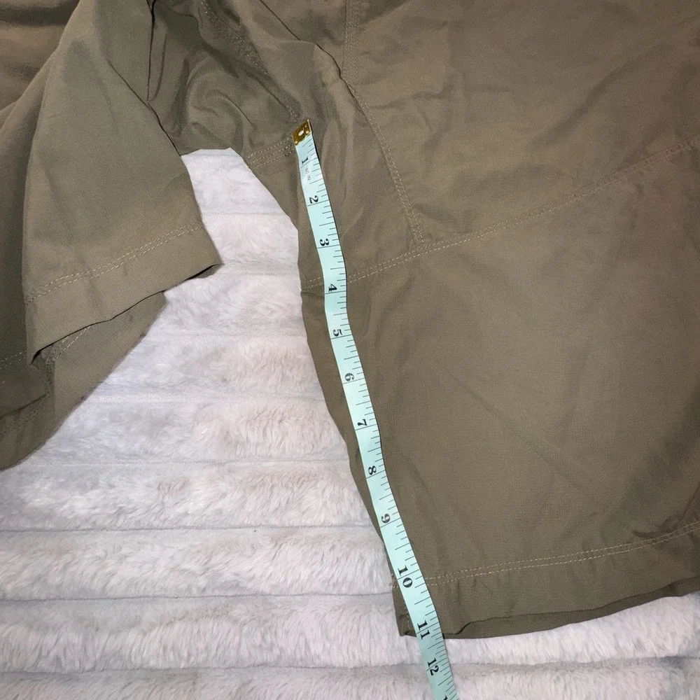 The North Face Shorts Men's XL‎ Pull On Adventure Taupe Army Green Swim Trunks